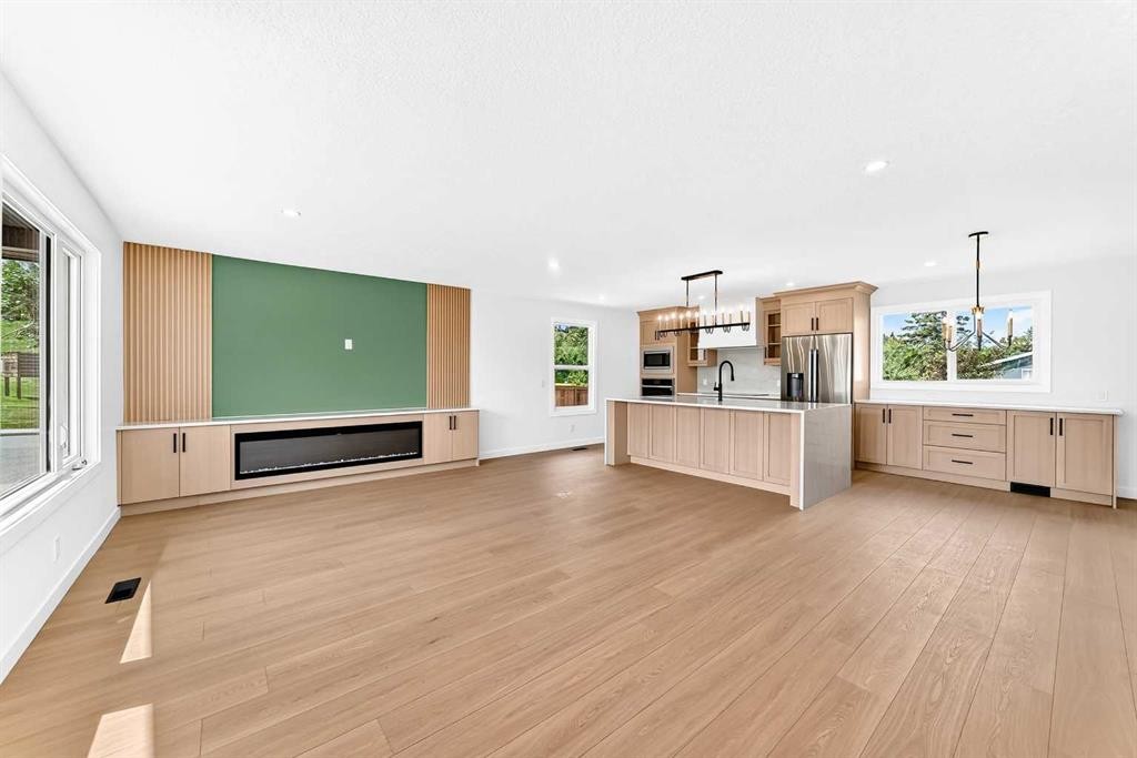 1204 Lake Sylvan Drive Se, Calgary, AB - Indoor