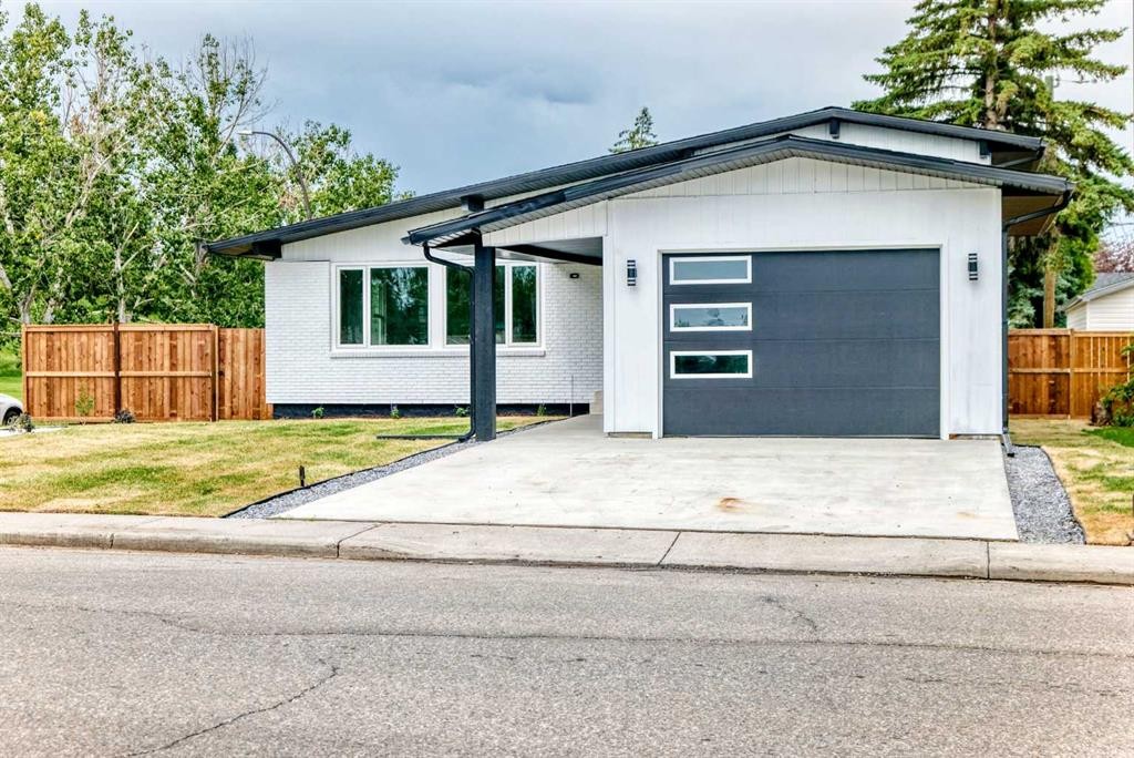 1204 Lake Sylvan Drive Se, Calgary, AB - Outdoor