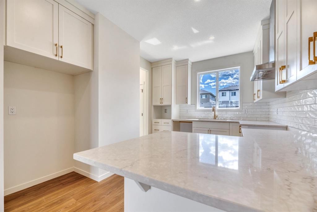 244 Marmot Grove Nw, Calgary, AB