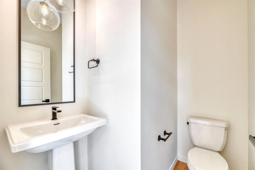 244 Marmot Grove Nw, Calgary, AB