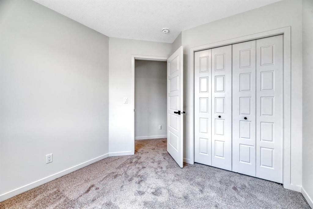 244 Marmot Grove Nw, Calgary, AB