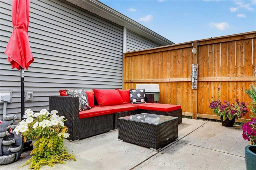 1066 Creekside Boulevard Sw, Calgary, AB - Outdoor With Exterior