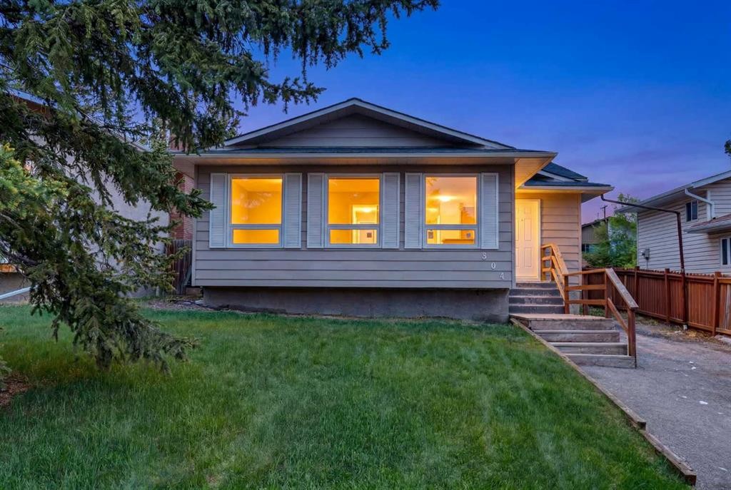 304 Beddington Circle Ne, Calgary, AB - Outdoor