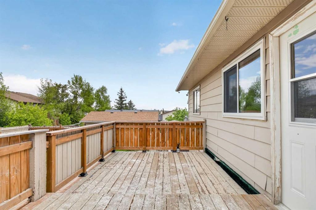 304 Beddington Circle Ne, Calgary, AB - Outdoor With Deck Patio Veranda With Exterior