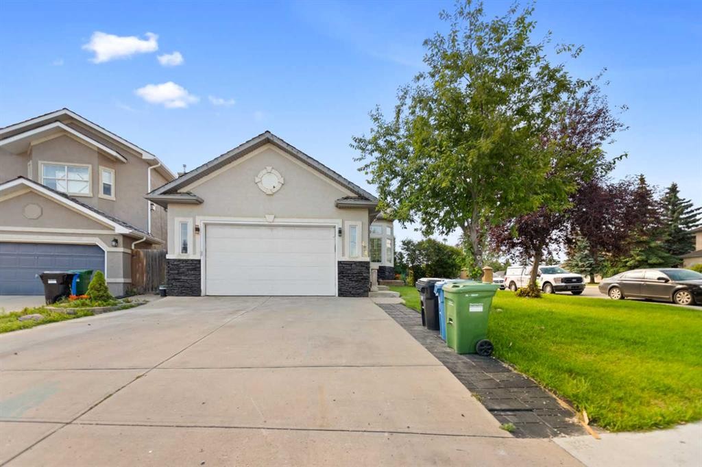 434 Harvest Grove Place Ne, Calgary, AB - Outdoor