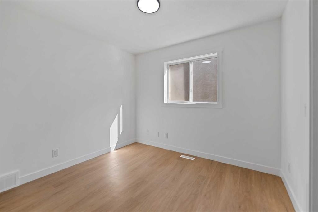 434 Harvest Grove Place Ne, Calgary, AB - Indoor Photo Showing Other Room