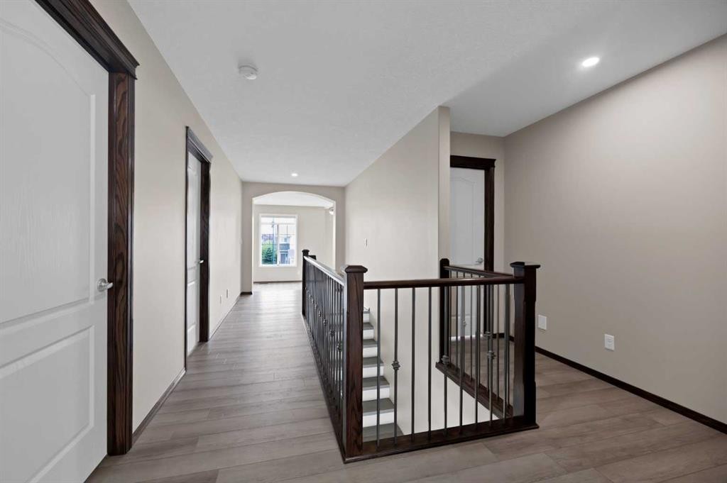 799 New Brighton Drive Se, Calgary, AB - Indoor Photo Showing Other Room