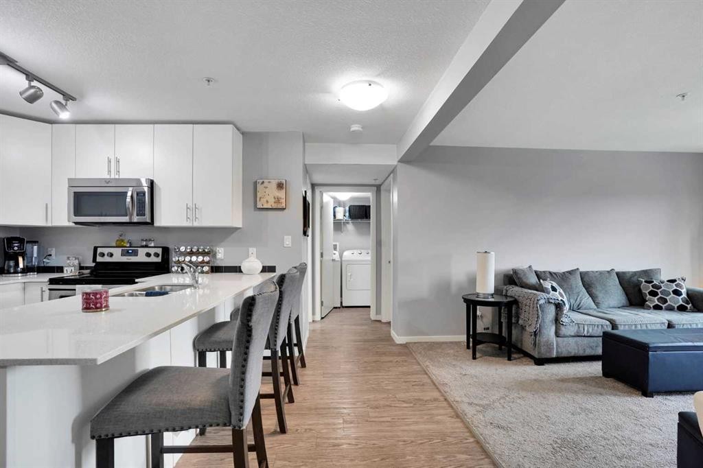 3320-181 Skyview Ranch Manor Ne, Calgary, AB - Indoor Photo Showing Kitchen