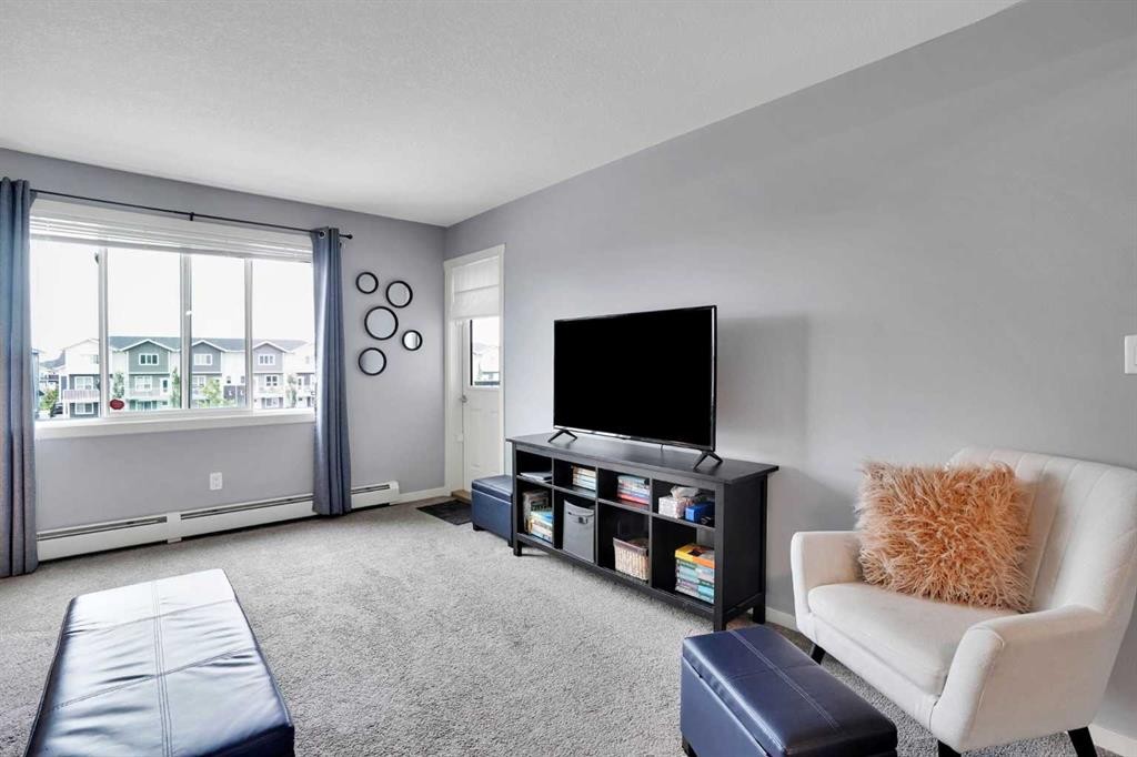 3320-181 Skyview Ranch Manor Ne, Calgary, AB - Indoor Photo Showing Living Room