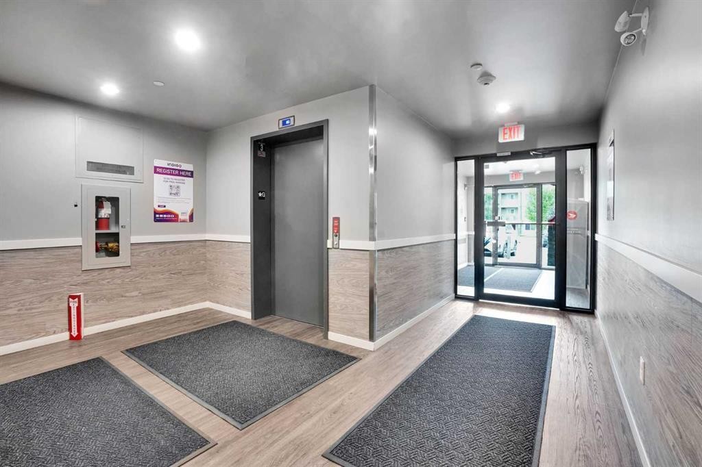 3320-181 Skyview Ranch Manor Ne, Calgary, AB - Indoor Photo Showing Other Room