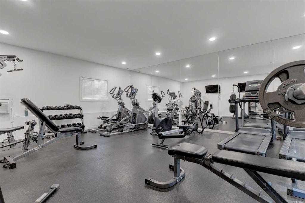 3320-181 Skyview Ranch Manor Ne, Calgary, AB - Indoor Photo Showing Gym Room