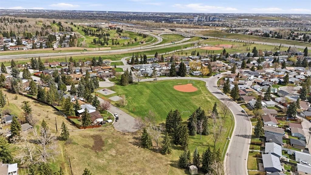 1132 Lake Sylvan Place Se, Calgary, AB - Outdoor With View