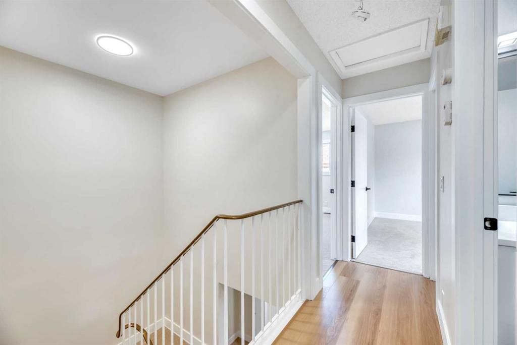8-75 Templemont Way Ne, Calgary, AB - Indoor Photo Showing Other Room