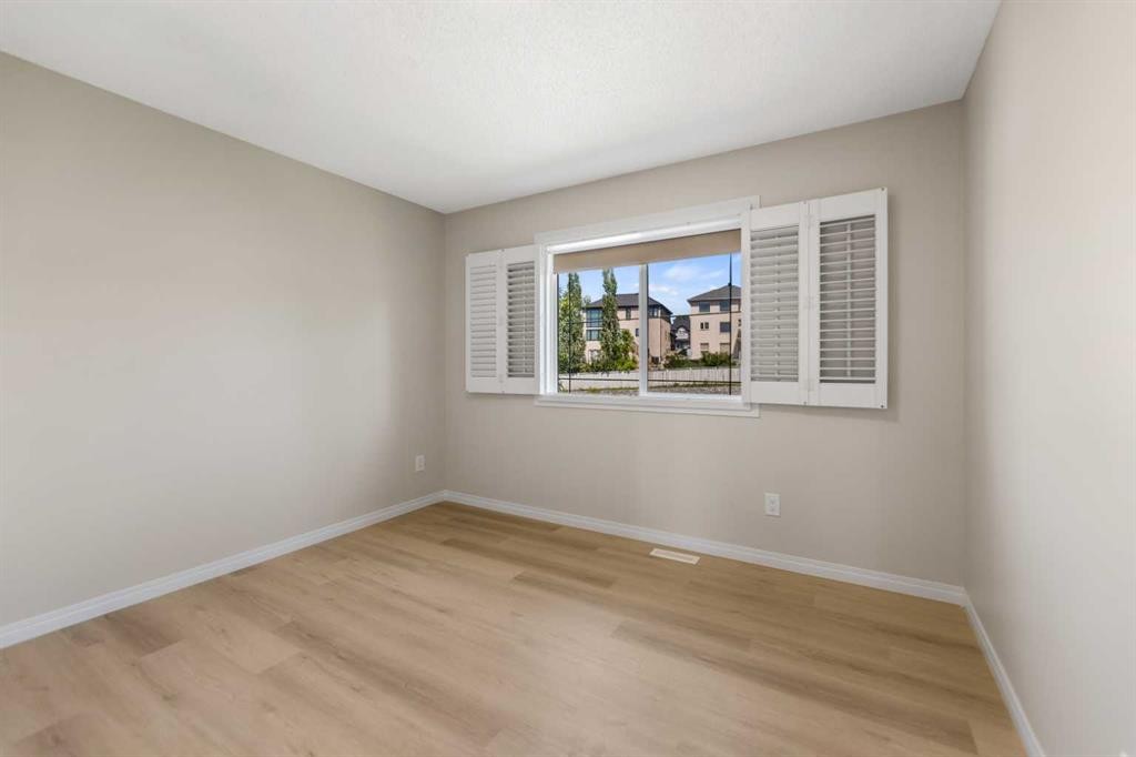 116 Country Hills Gardens Nw, Calgary, AB - Indoor Photo Showing Other Room