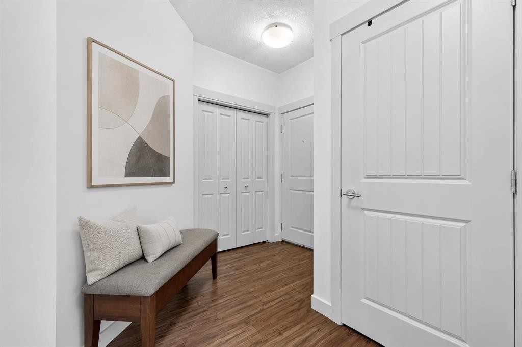 5301-522 Cranford Drive Se, Calgary, AB - Indoor Photo Showing Other Room