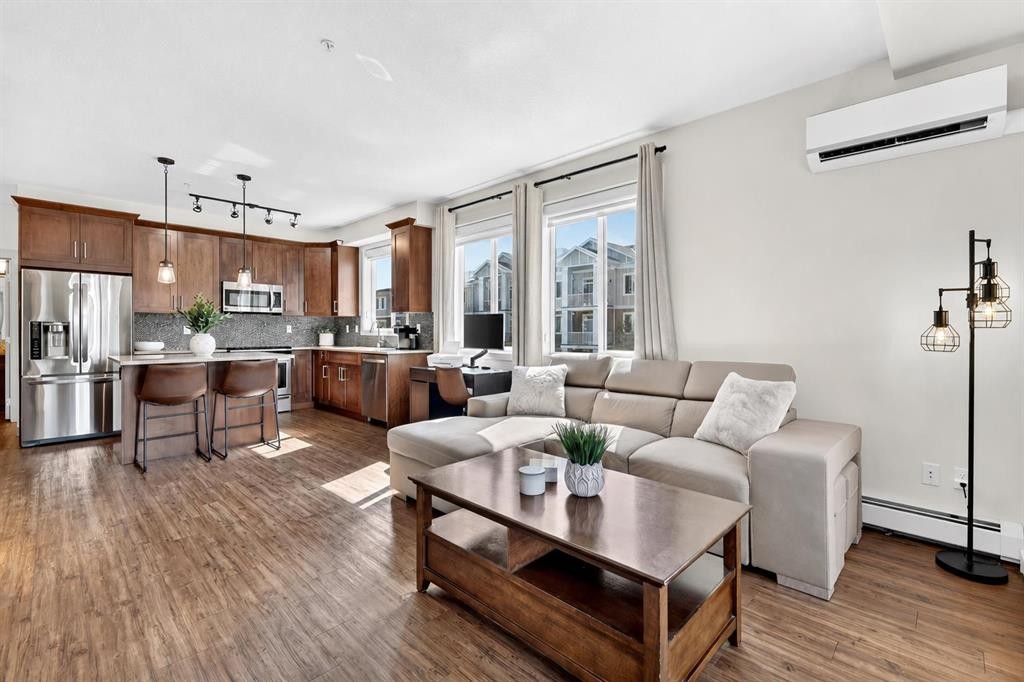 5301-522 Cranford Drive Se, Calgary, AB - Indoor