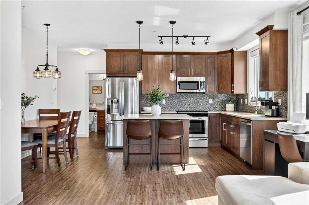 5301-522 Cranford Drive Se, Calgary, AB - Indoor Photo Showing Kitchen With Stainless Steel Kitchen With Upgraded Kitchen