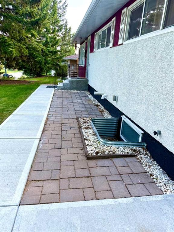 21 Cawder Drive Nw, Calgary, AB - Outdoor