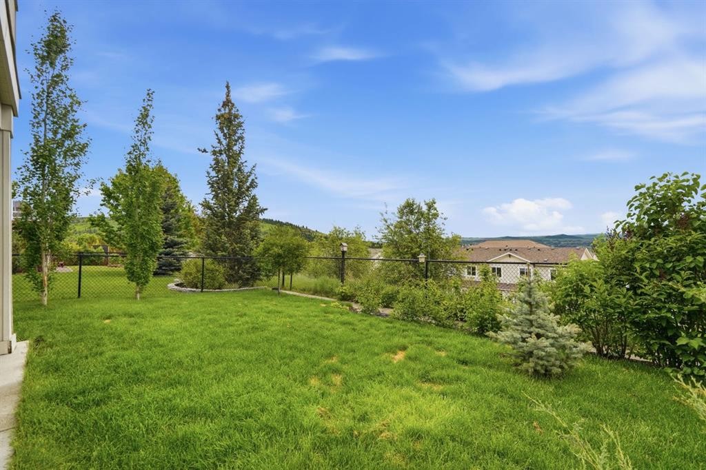 139 Sunset View, Cochrane, AB