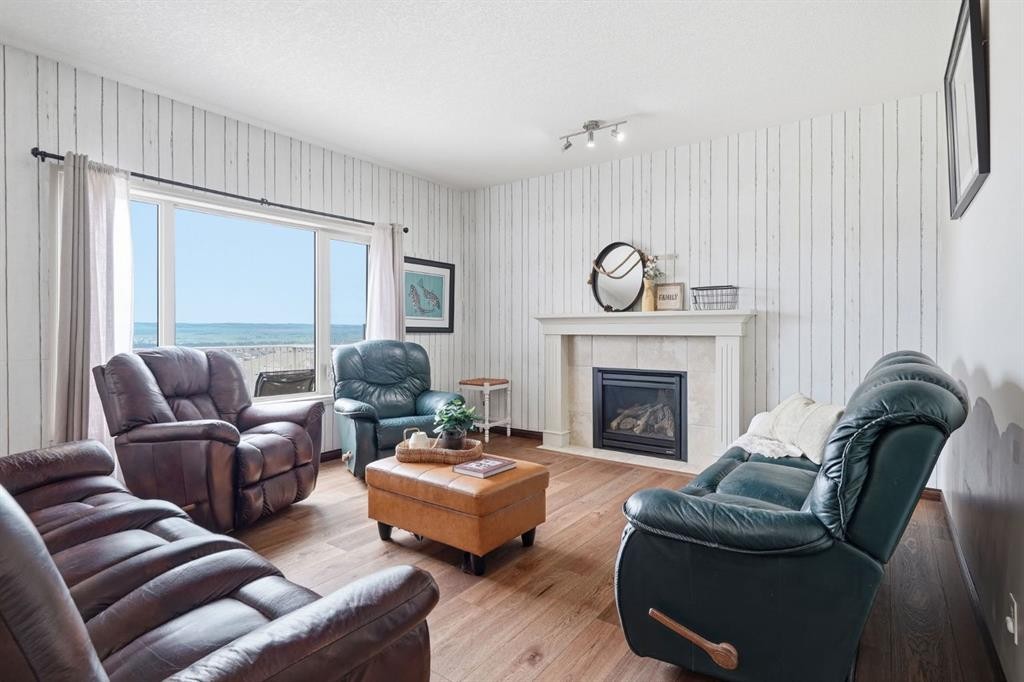 139 Sunset View, Cochrane, AB