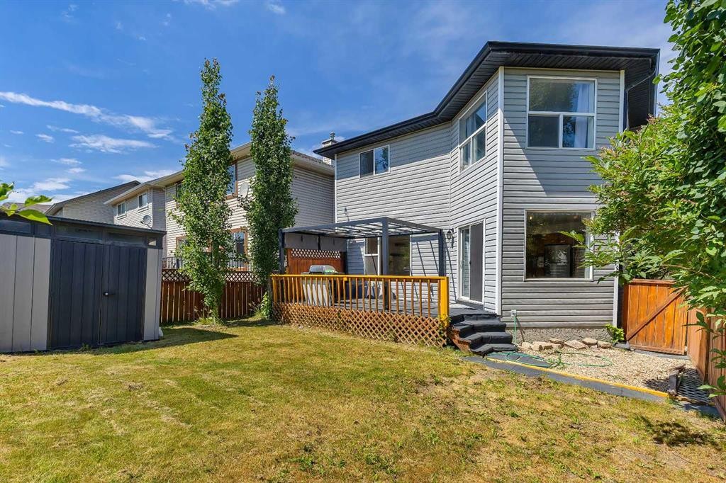 167 Valley Crest Close Nw, Calgary, AB - Outdoor With Deck Patio Veranda With Exterior