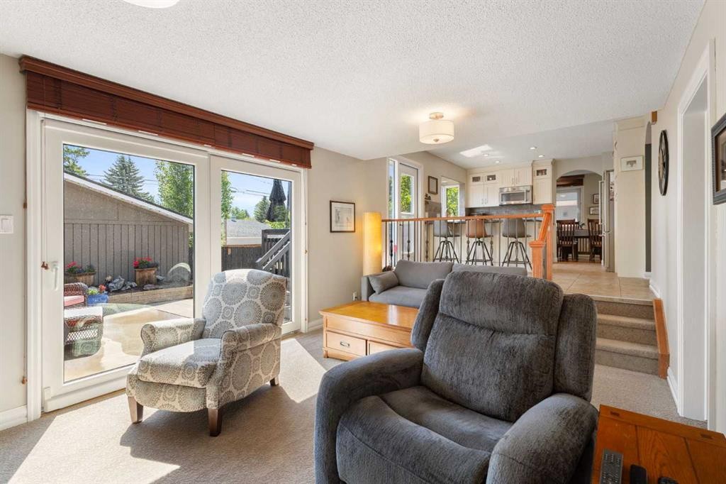 10720 Maplecrest Road Se, Calgary, AB