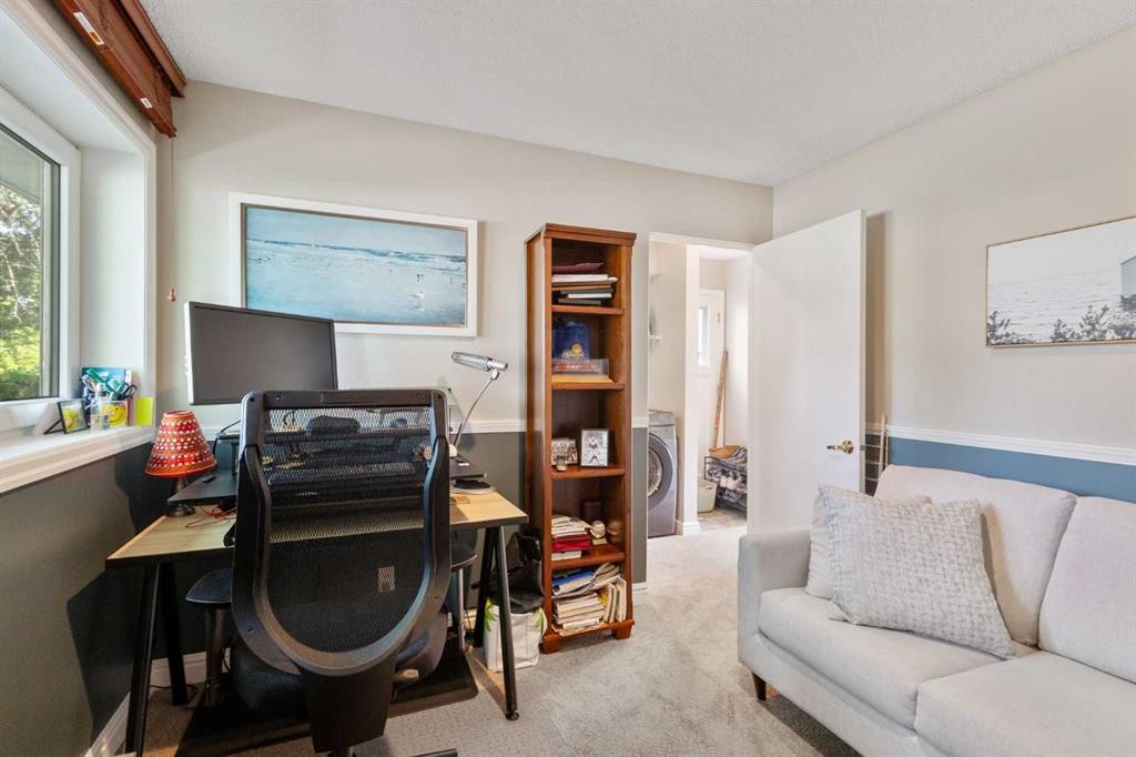 10720 Maplecrest Road Se, Calgary, AB