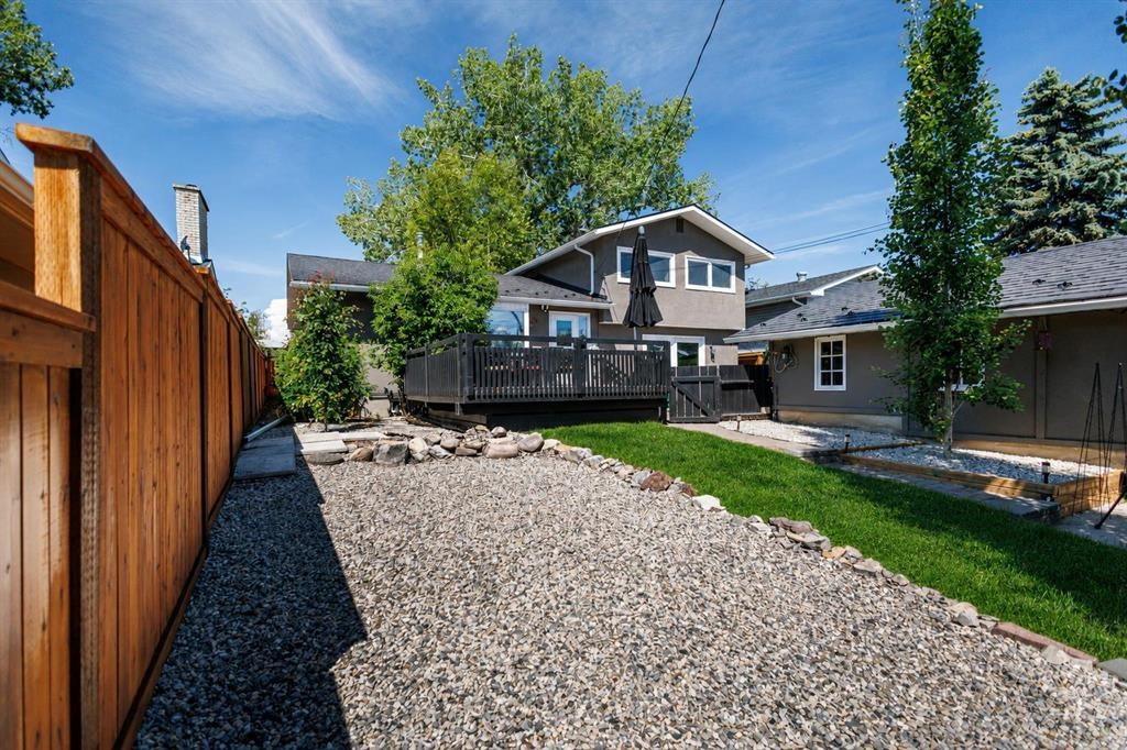 10720 Maplecrest Road Se, Calgary, AB