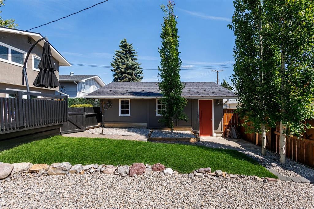 10720 Maplecrest Road Se, Calgary, AB