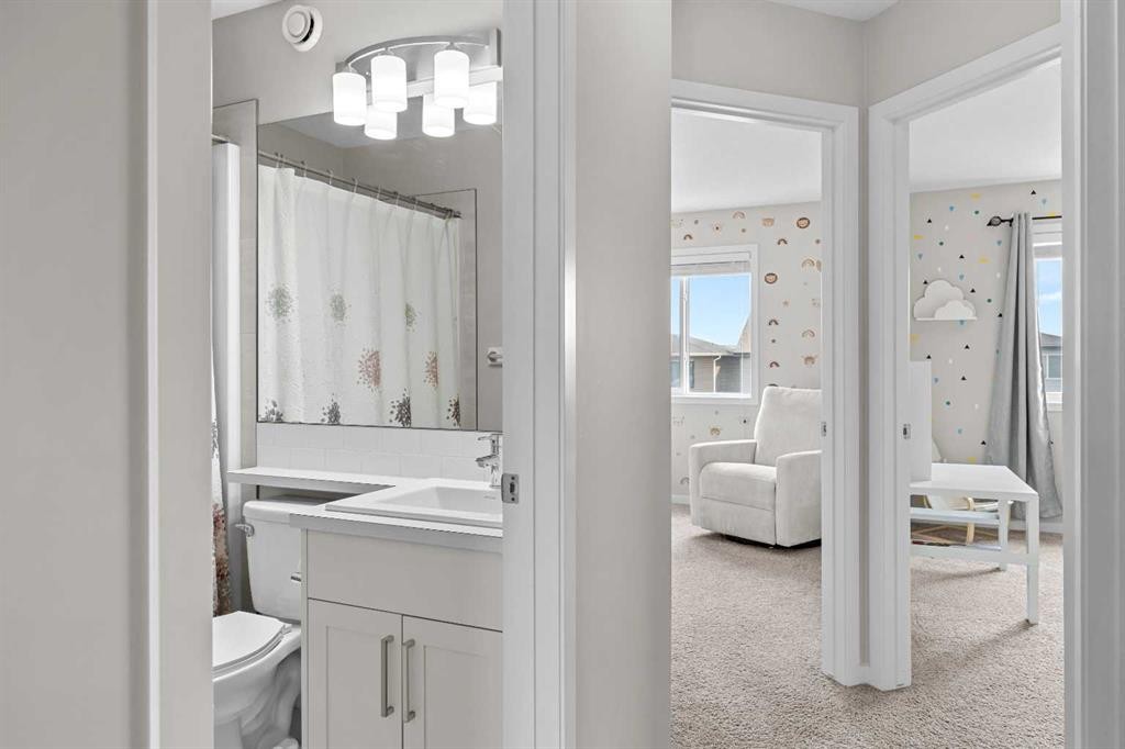 38 Howse Row North, Calgary, AB - Indoor