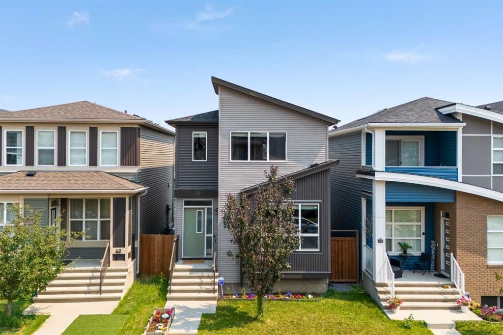 38 Howse Row North, Calgary, AB - Outdoor With Facade