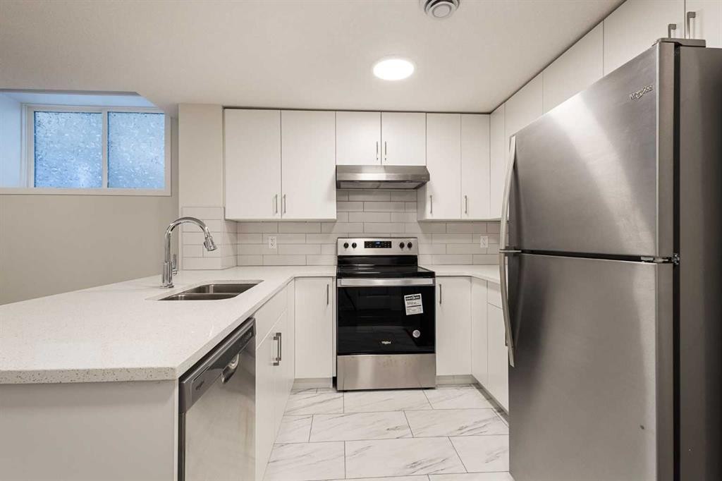 332 Magnolia Crescent Se, Calgary, AB