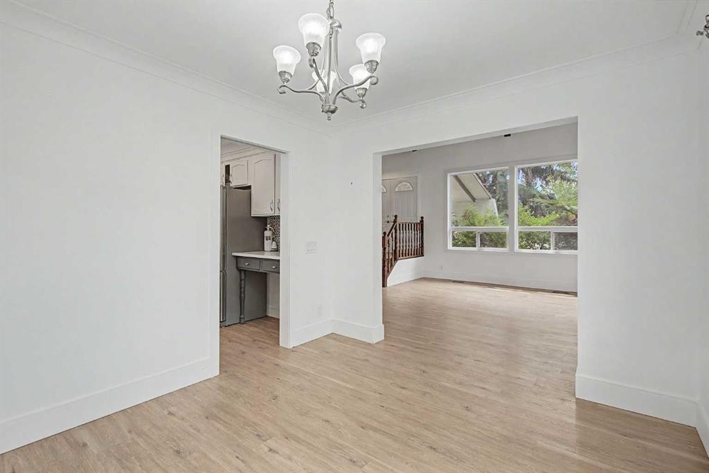 1320 116 Avenue Sw, Calgary, AB - Indoor Photo Showing Other Room
