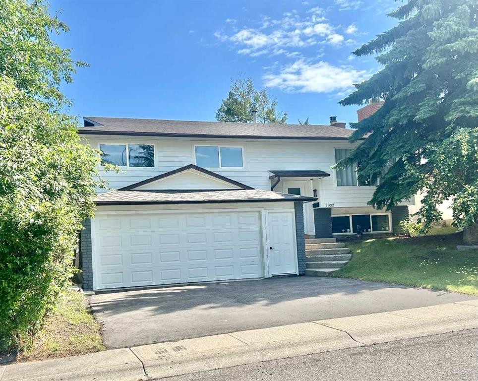 7032 78 Street Nw, Calgary, AB - Outdoor