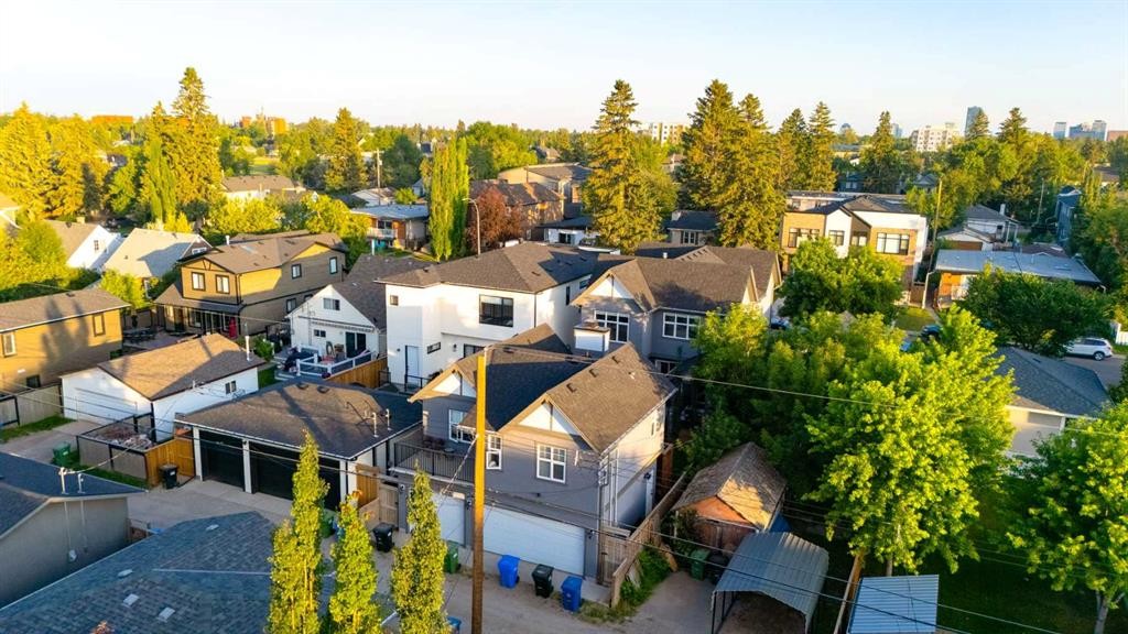 428 21 Avenue Ne, Calgary, AB - Outdoor