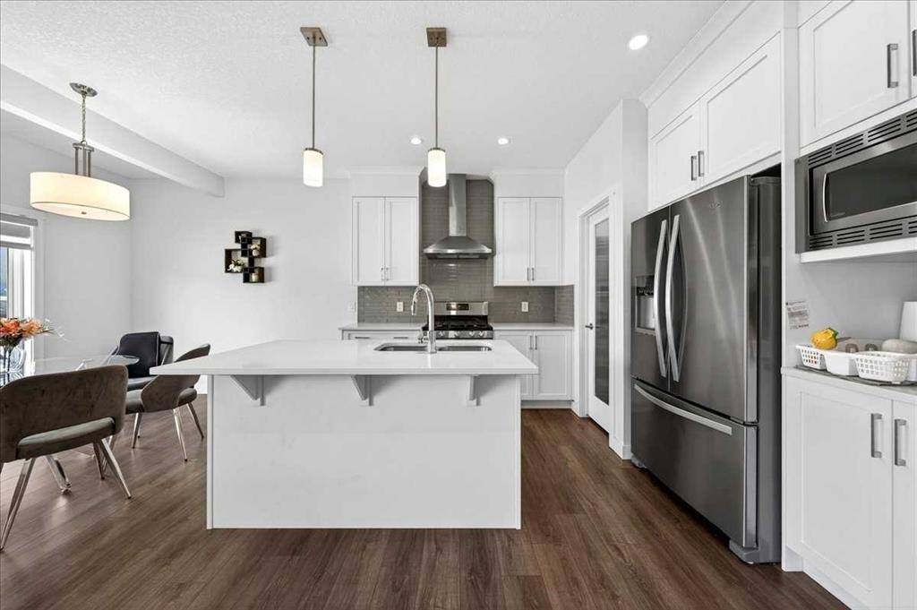 44 Saddlestone Way Ne, Calgary, AB - Indoor Photo Showing Kitchen With Upgraded Kitchen