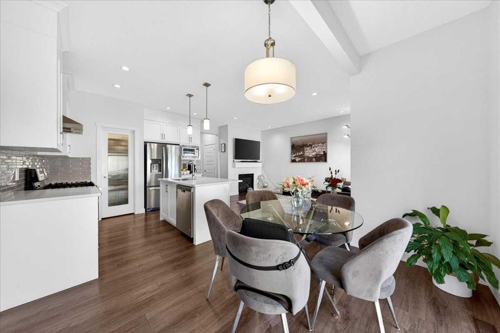 44 Saddlestone Way Ne, Calgary, AB - Indoor Photo Showing Other Room