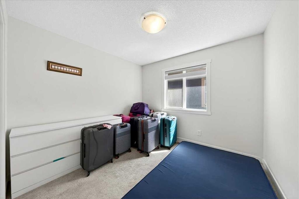 44 Saddlestone Way Ne, Calgary, AB - Indoor
