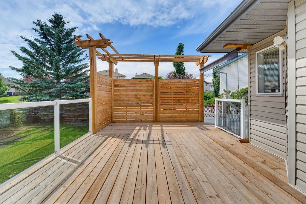 359 Hidden Ranch Place Nw, Calgary, AB - Outdoor With Deck Patio Veranda With Exterior