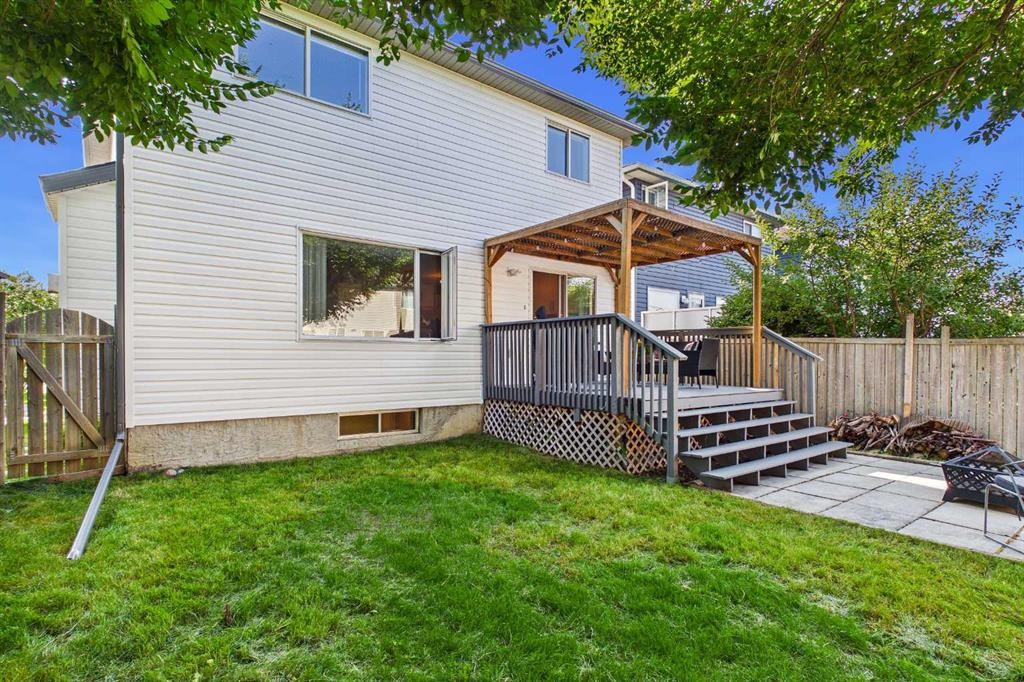 70 Coventry Crescent Ne, Calgary, AB - Outdoor With Deck Patio Veranda