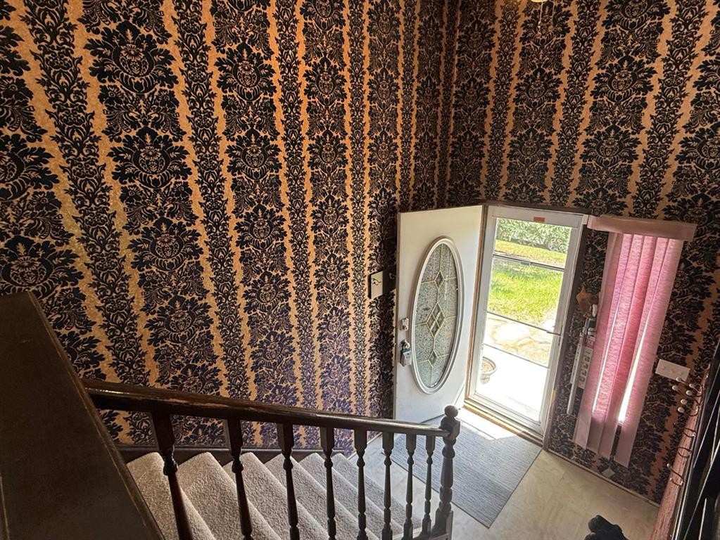 6803 Dalmeny Gate Nw, Calgary, AB - Photo Showing Other Room