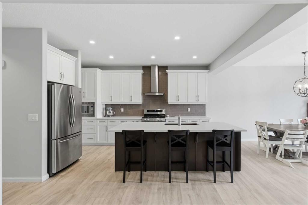 283 Nolanhurst Crescent Nw, Calgary, AB - Indoor Photo Showing Kitchen With Stainless Steel Kitchen