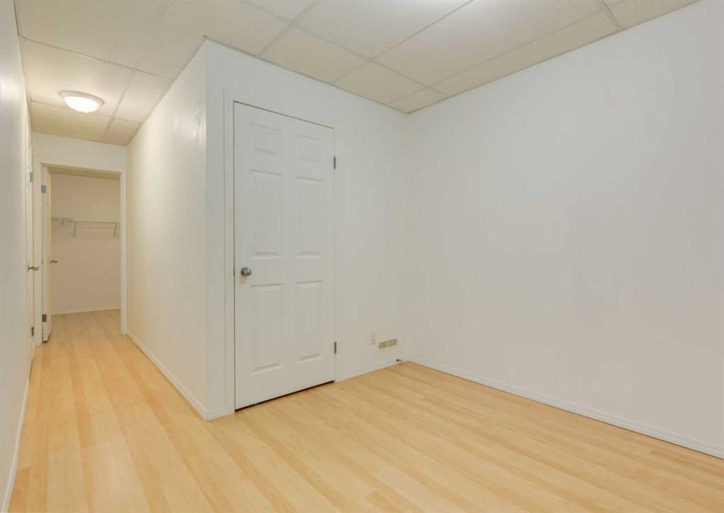 115 Scimitar Heath Nw, Calgary, AB - Indoor Photo Showing Other Room