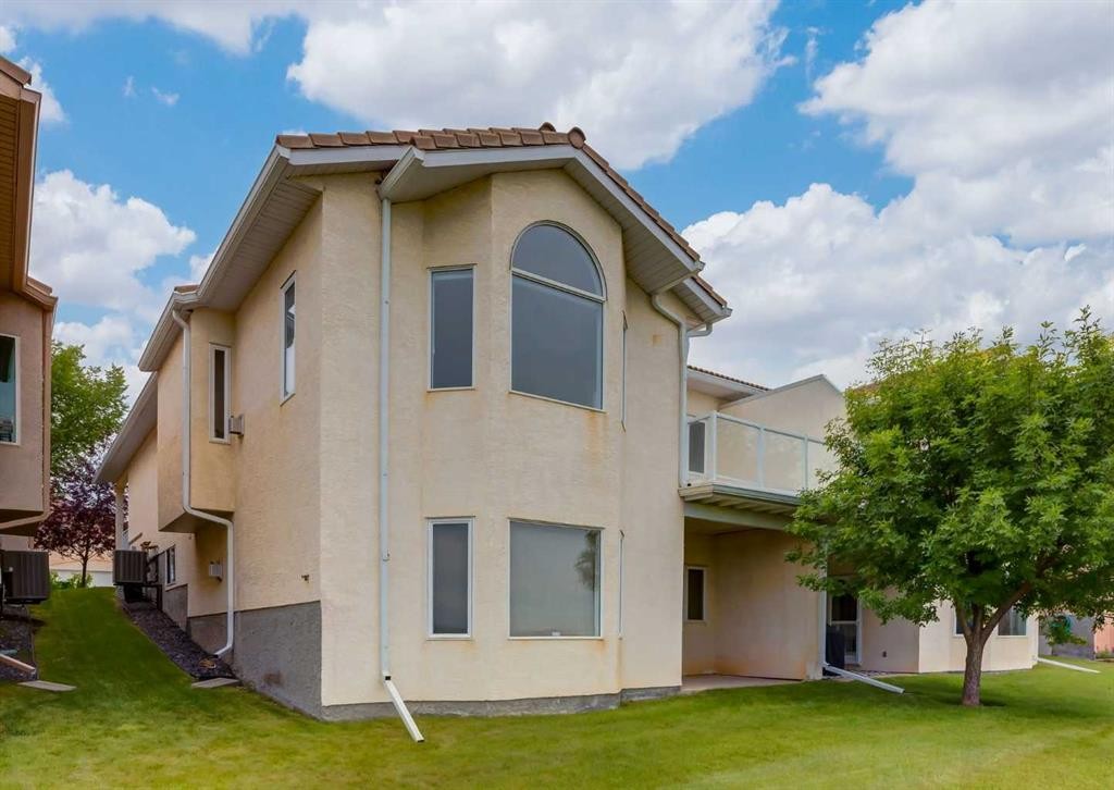 115 Scimitar Heath Nw, Calgary, AB - Outdoor