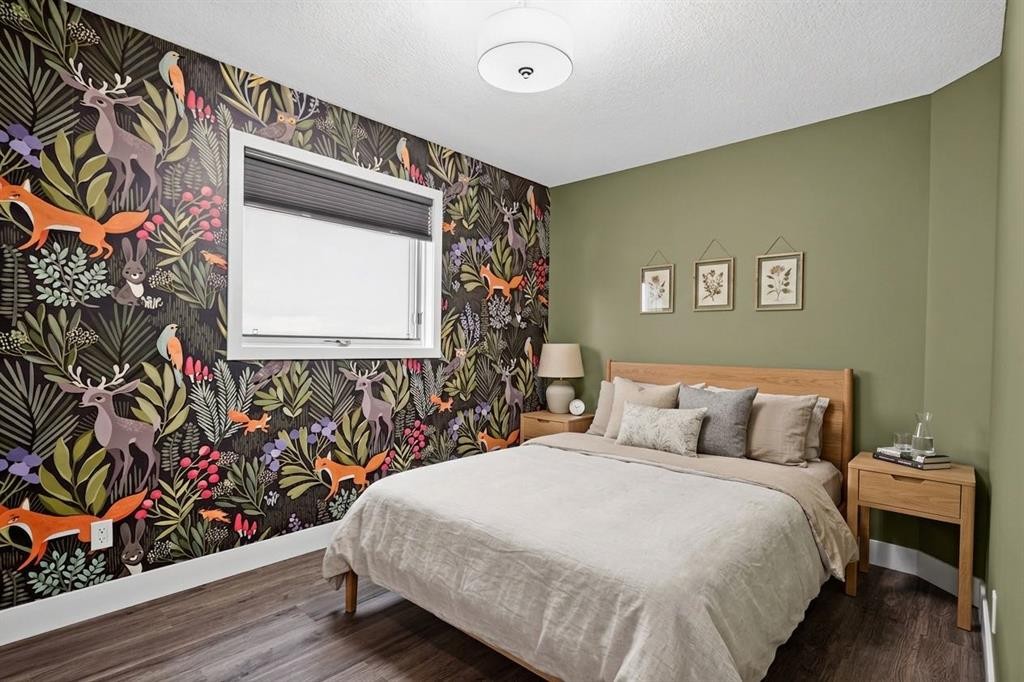 107 Edgevalley Close Nw, Calgary, AB - Indoor Photo Showing Bedroom