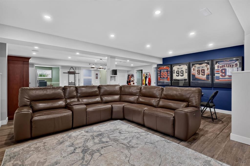 107 Edgevalley Close Nw, Calgary, AB - Indoor