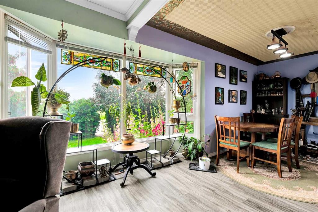 3722 Dover Ridge Drive Se, Calgary, AB - Indoor