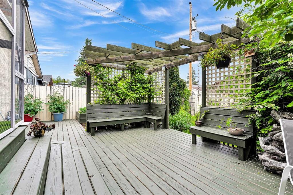 3722 Dover Ridge Drive Se, Calgary, AB - Outdoor With Deck Patio Veranda With Exterior