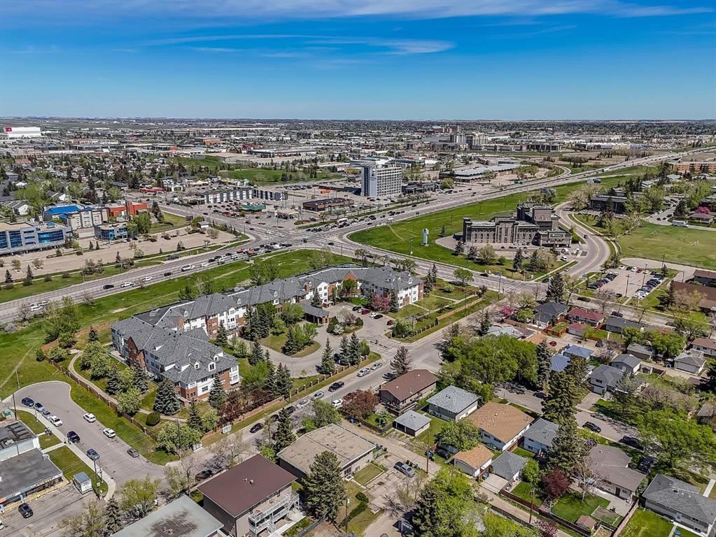227-1920 14 Avenue Ne, Calgary, AB - Outdoor With View