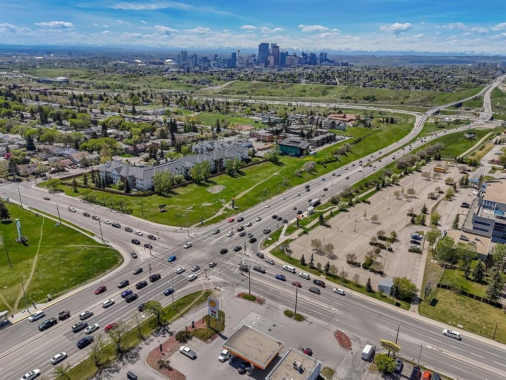 227-1920 14 Avenue Ne, Calgary, AB - Outdoor With View